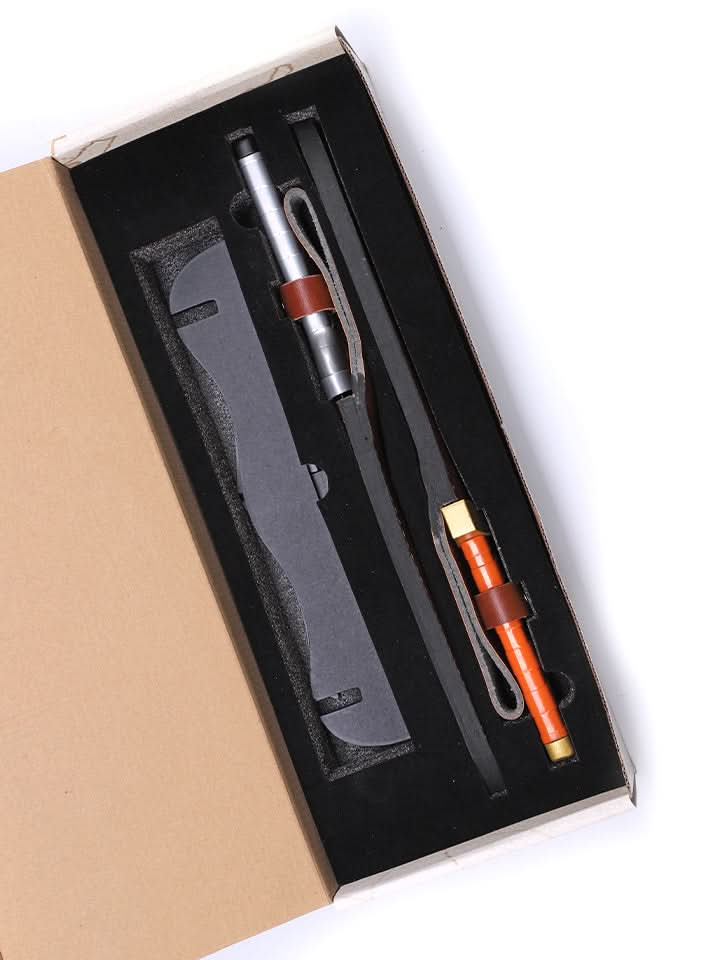 Thorfinn's Daggers - Sharp