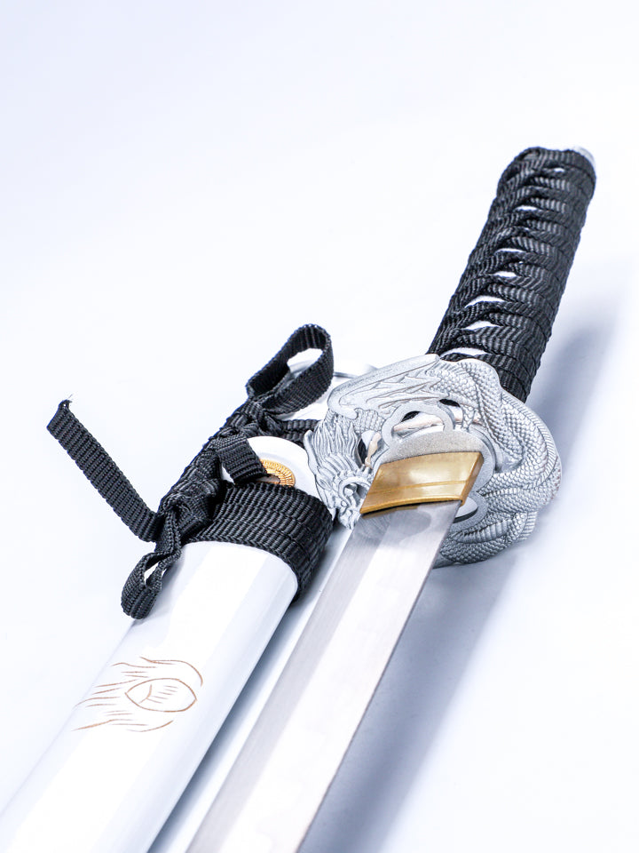 White Dragon (白いドラゴン)