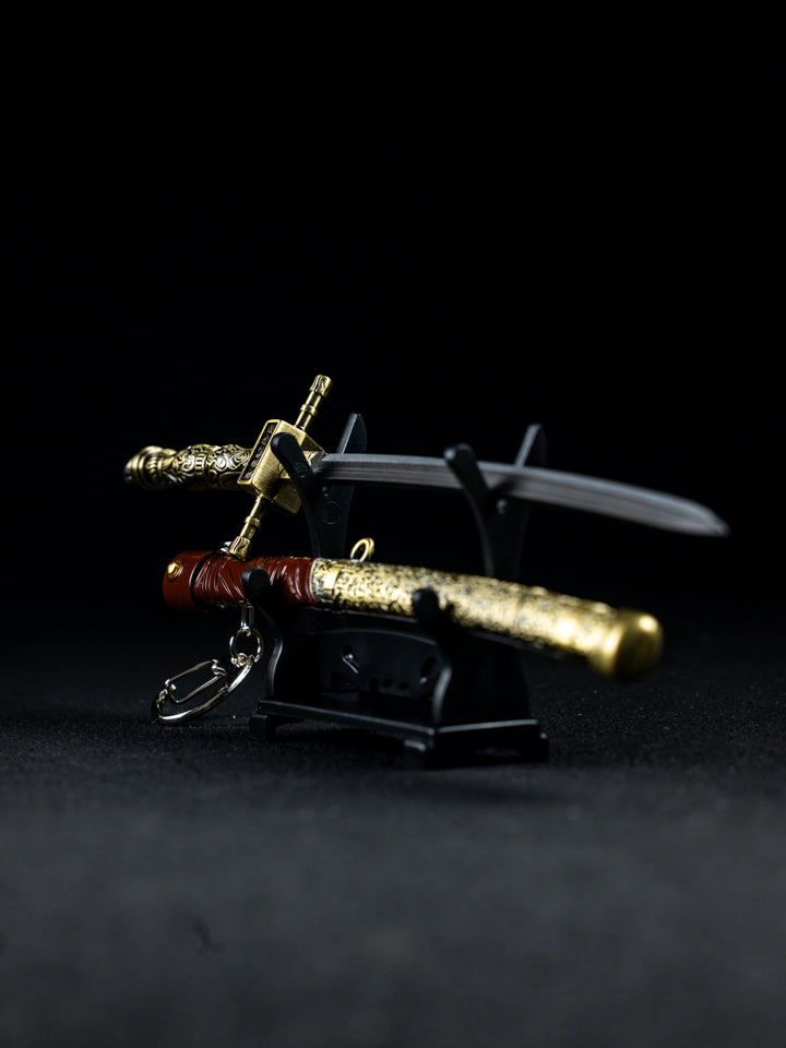 Bloodborne Chikage Keychain + Stand