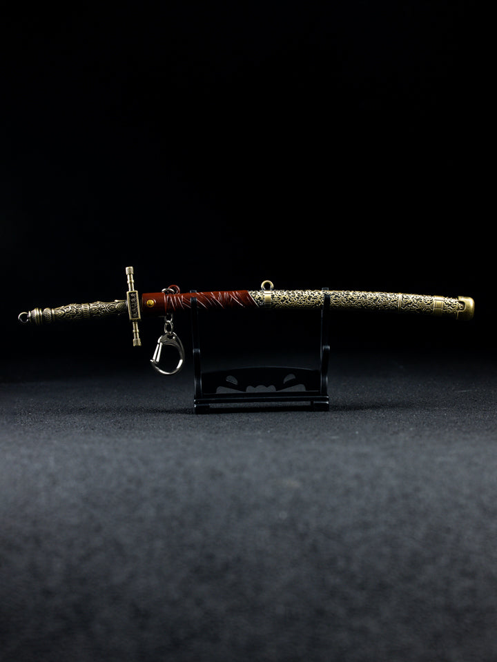 Bloodborne Chikage Keychain + Stand