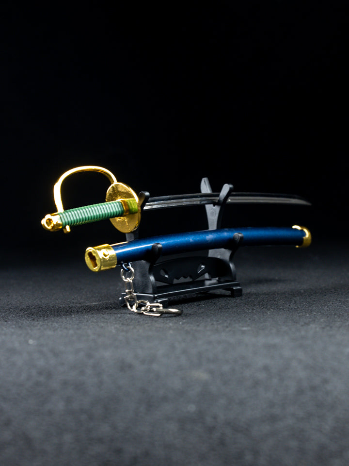 Shanks' Gryphon Keychain + Stand