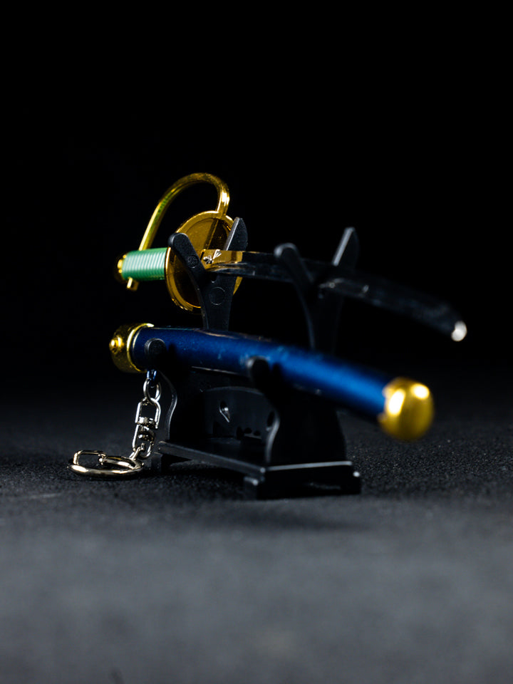 Shanks' Gryphon Keychain + Stand