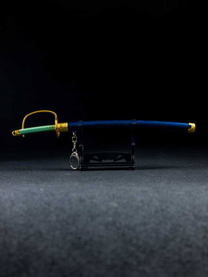 Shanks' Gryphon Keychain + Stand