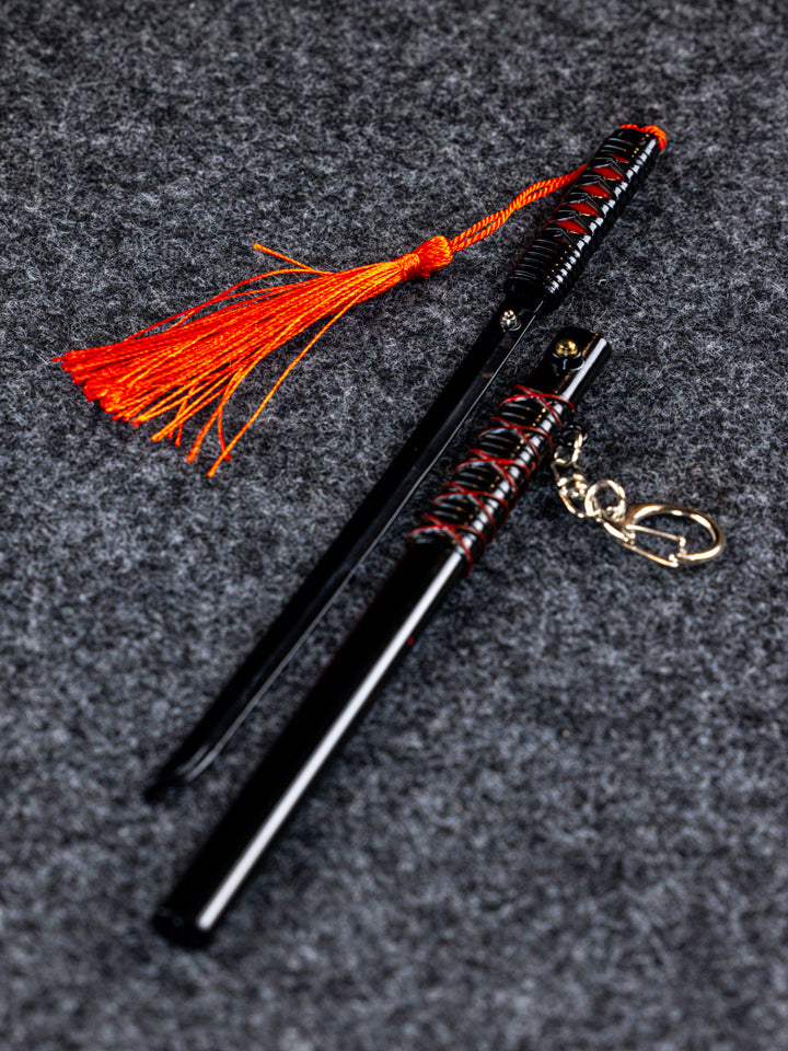 Kakashi Keychain + Stand