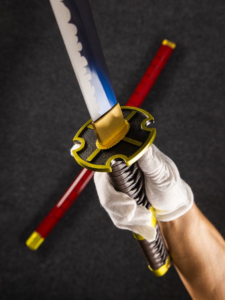 Battle-Ready Zoro's Sandai Kitetsu Katana (SHARP)