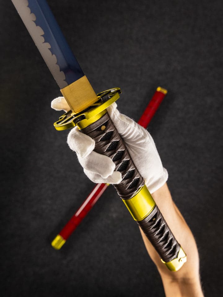 Battle-Ready Zoro's Sandai Kitetsu Katana (SHARP)