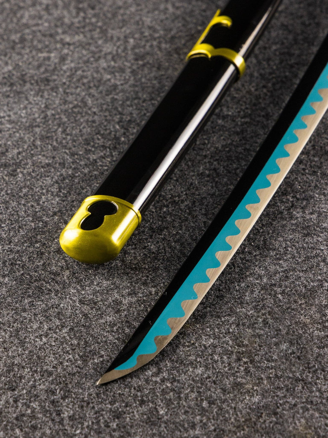 Battle-Ready Zoro's Yubashiri Katana (SHARP)