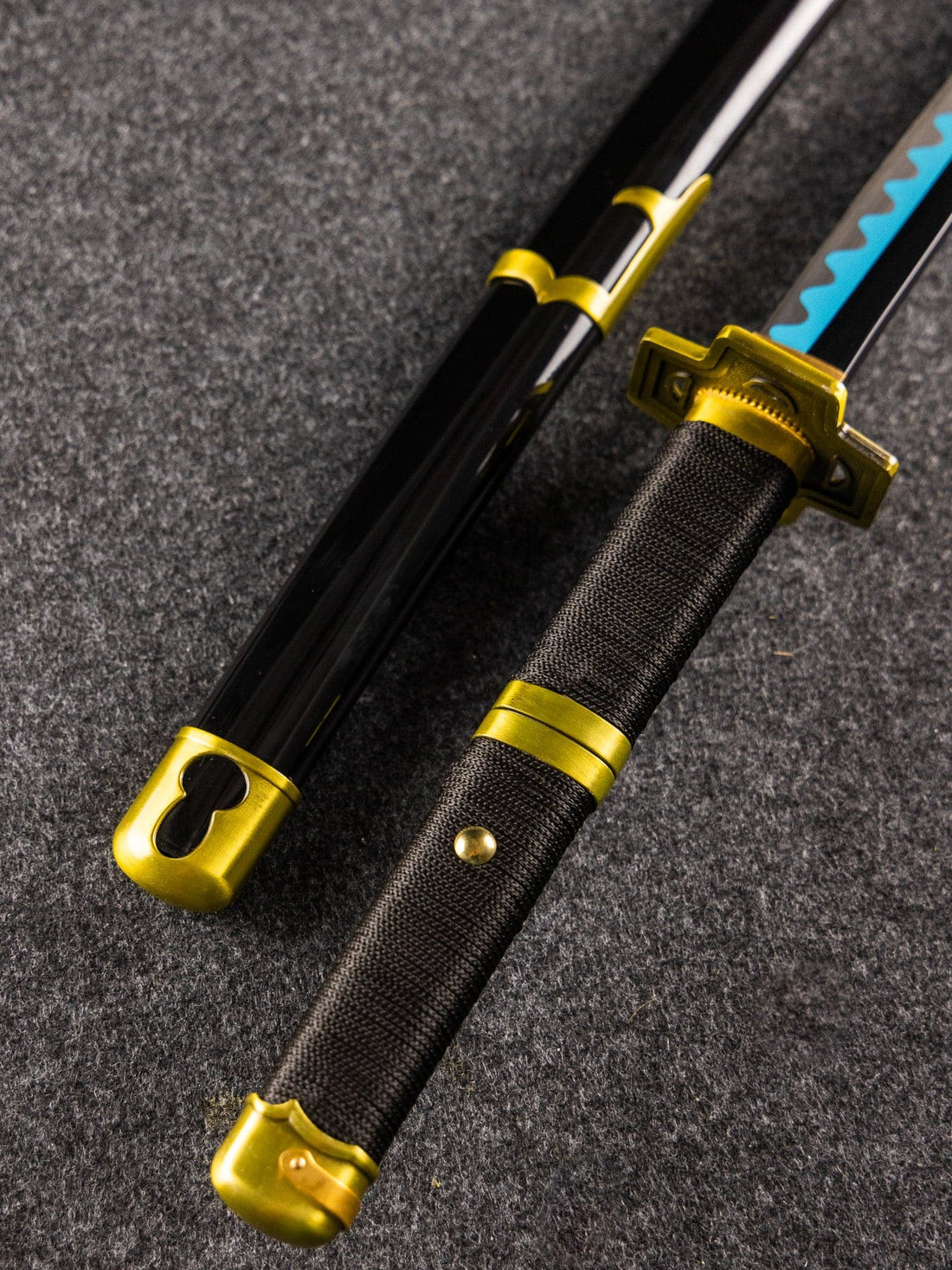 Battle-Ready Zoro's Yubashiri Katana (SHARP)