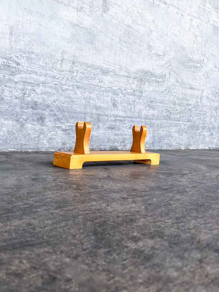 Raised Single Sword Stand