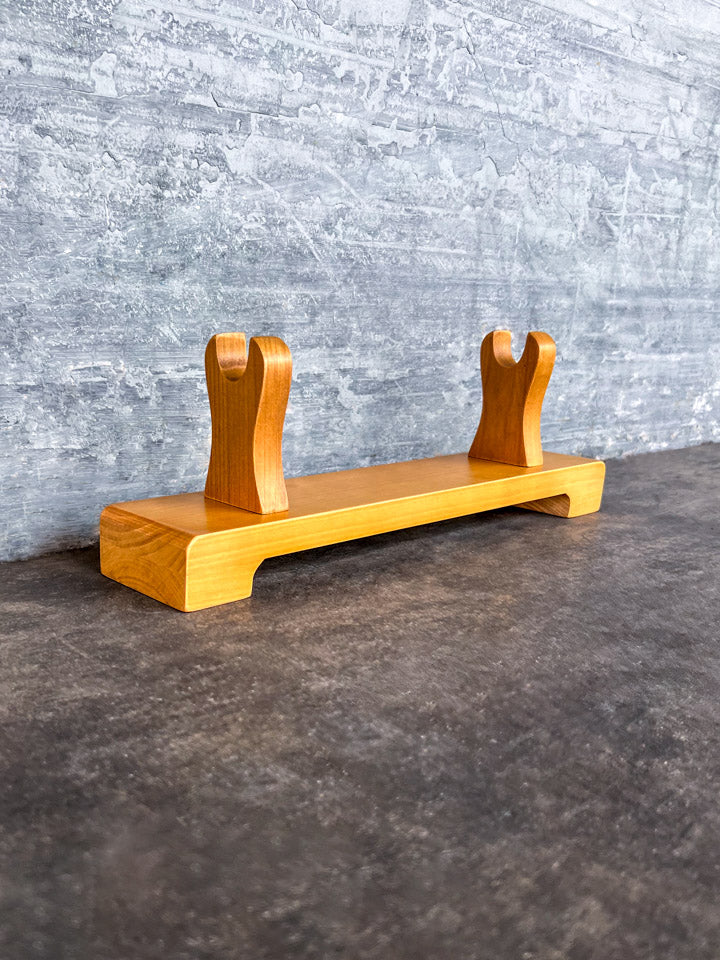 Raised Single Sword Stand