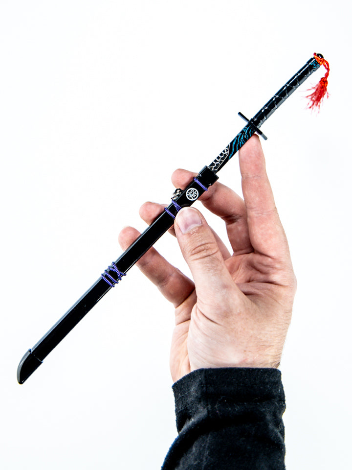 Thousand Demon Daggers Keychain + Stand