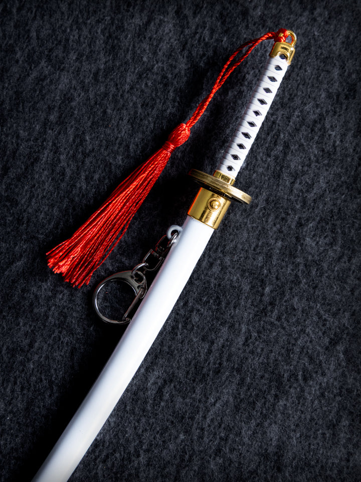 Wado Ichimonji Keychain + Stand