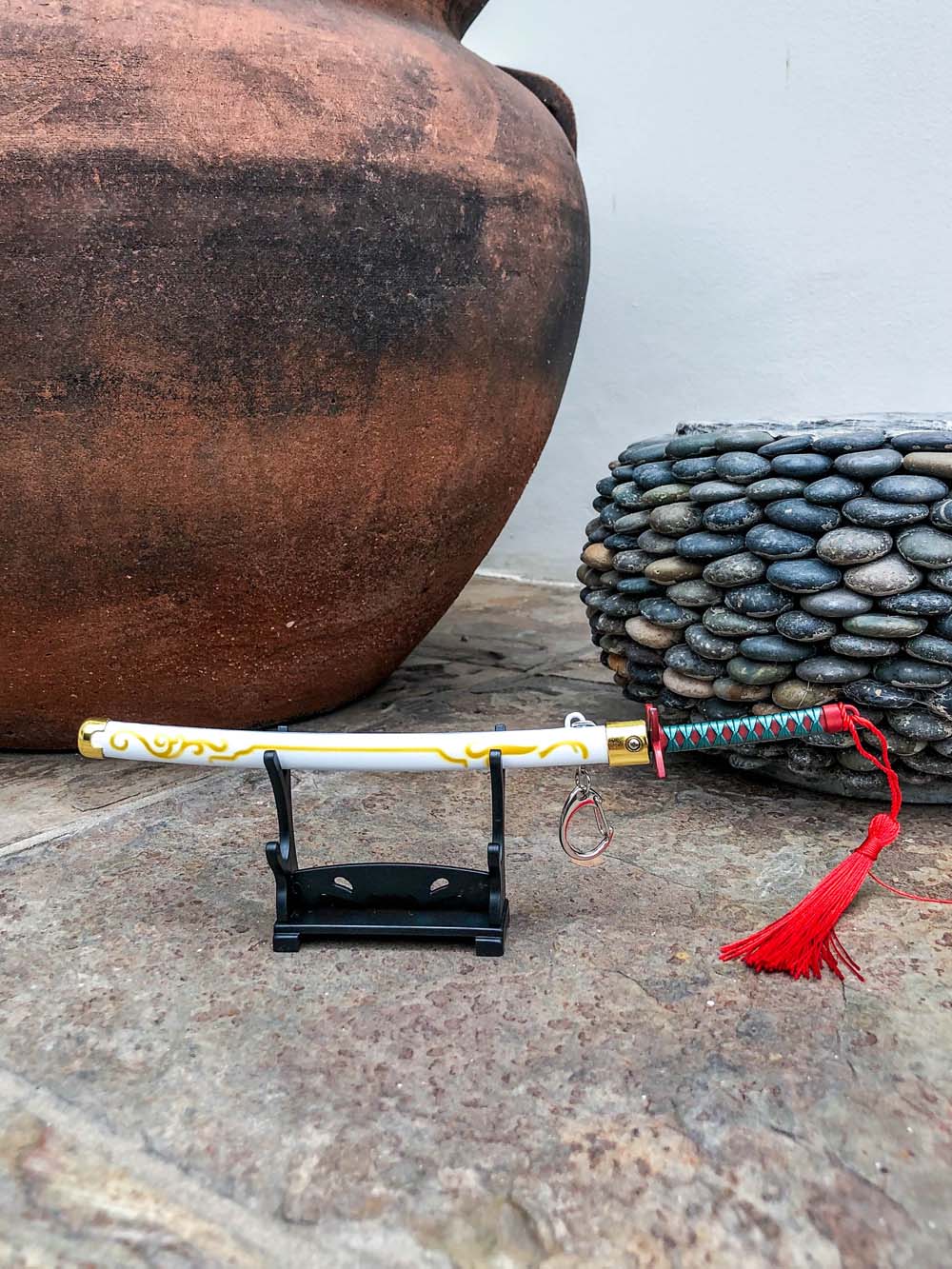 Shinobu Keychain + Stand