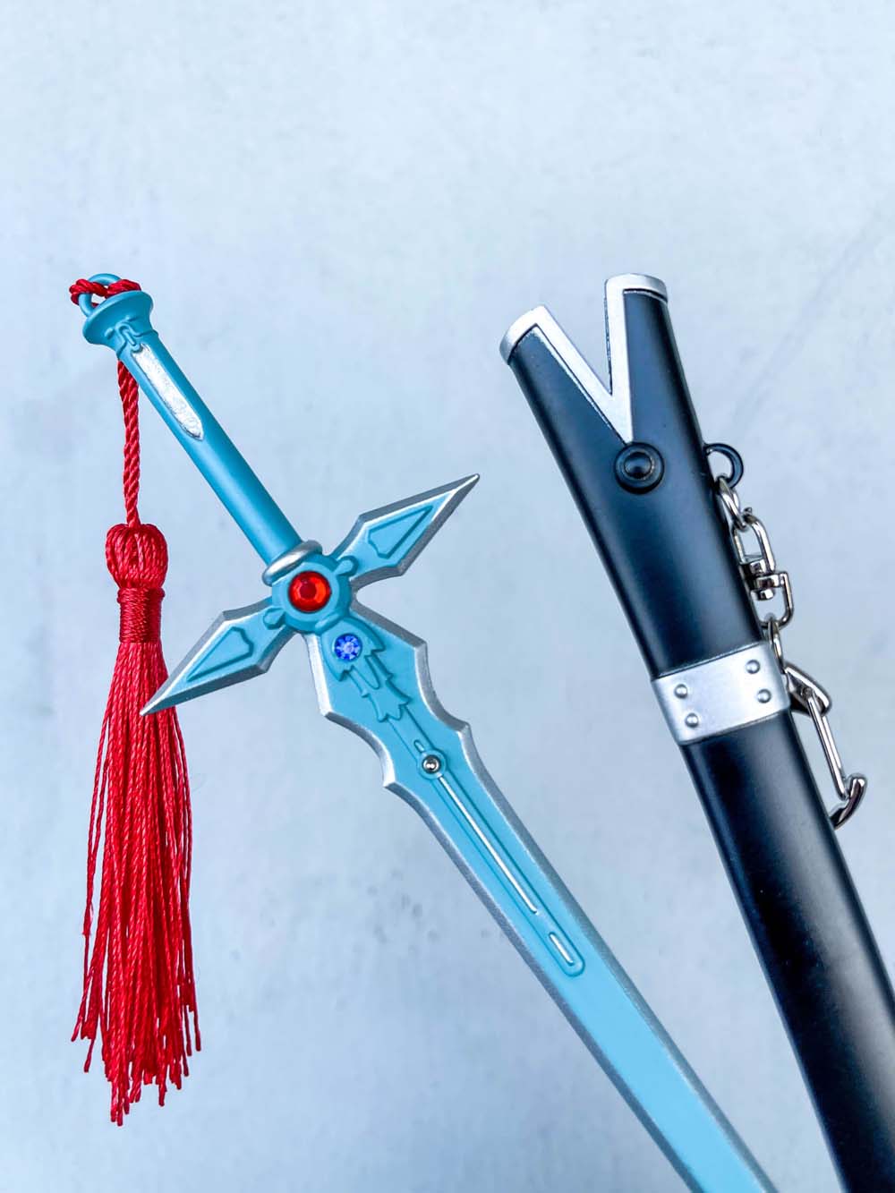 Dark Repulser Keychain (Blue) + Stand